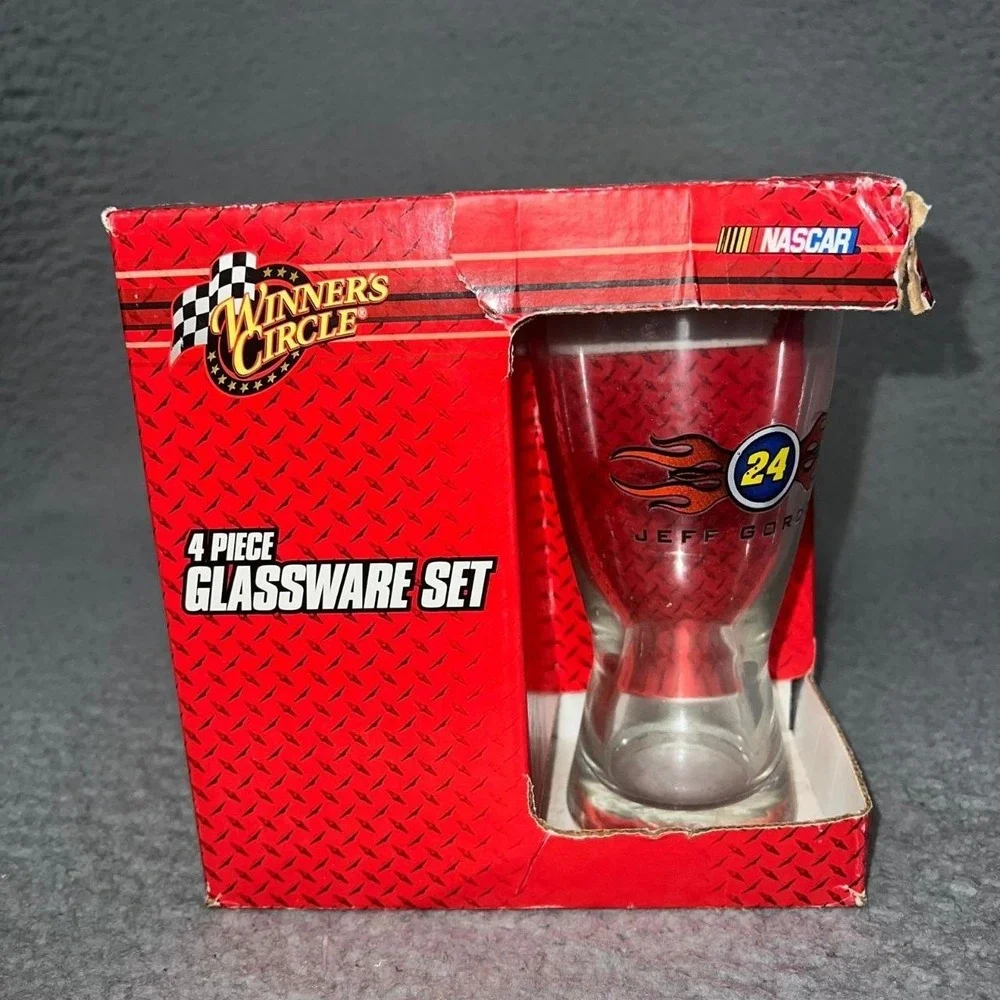 NIB Winner's Circle NASCAR #24 Jeff Gordon Pilsner‎ Beer 4-Piece Glassware Set
